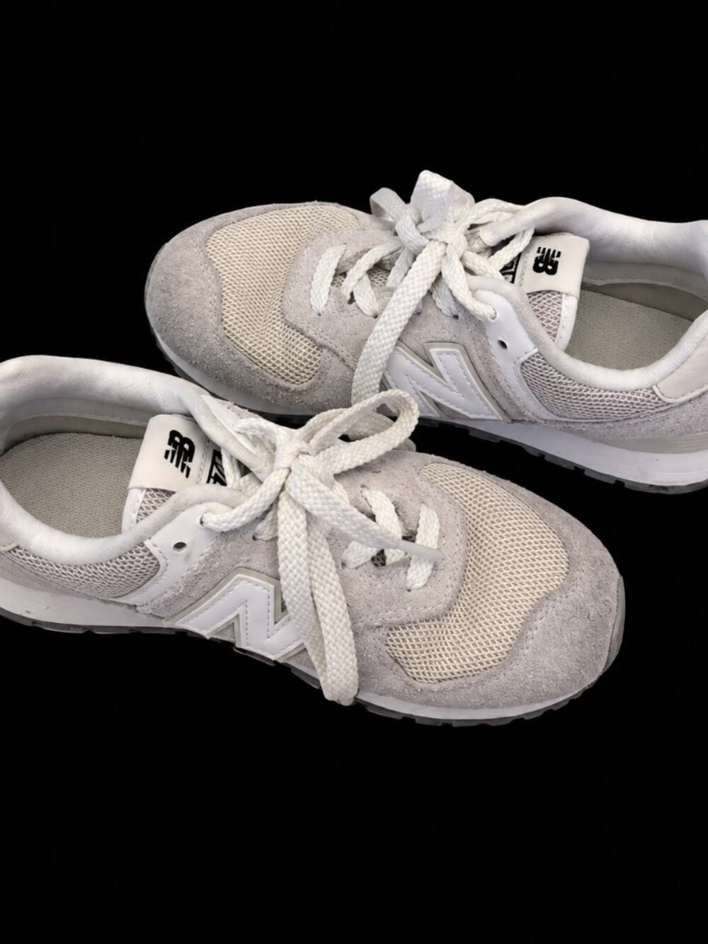 New Balance 574 Kid’s Sneakers Beige Cream Suede Mesh Classic Shoes